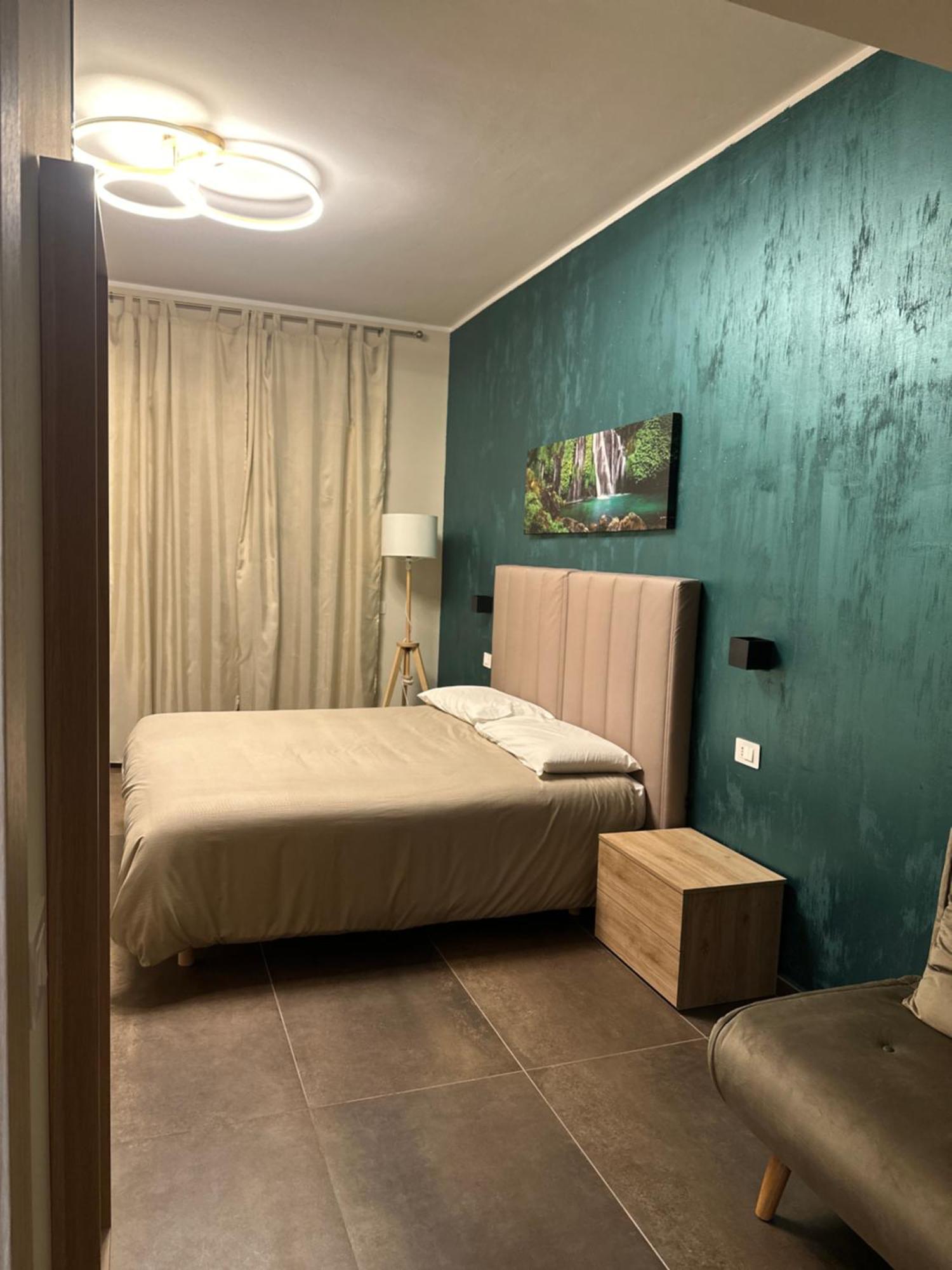 Russ0 Rooms Катандзаро Экстерьер фото